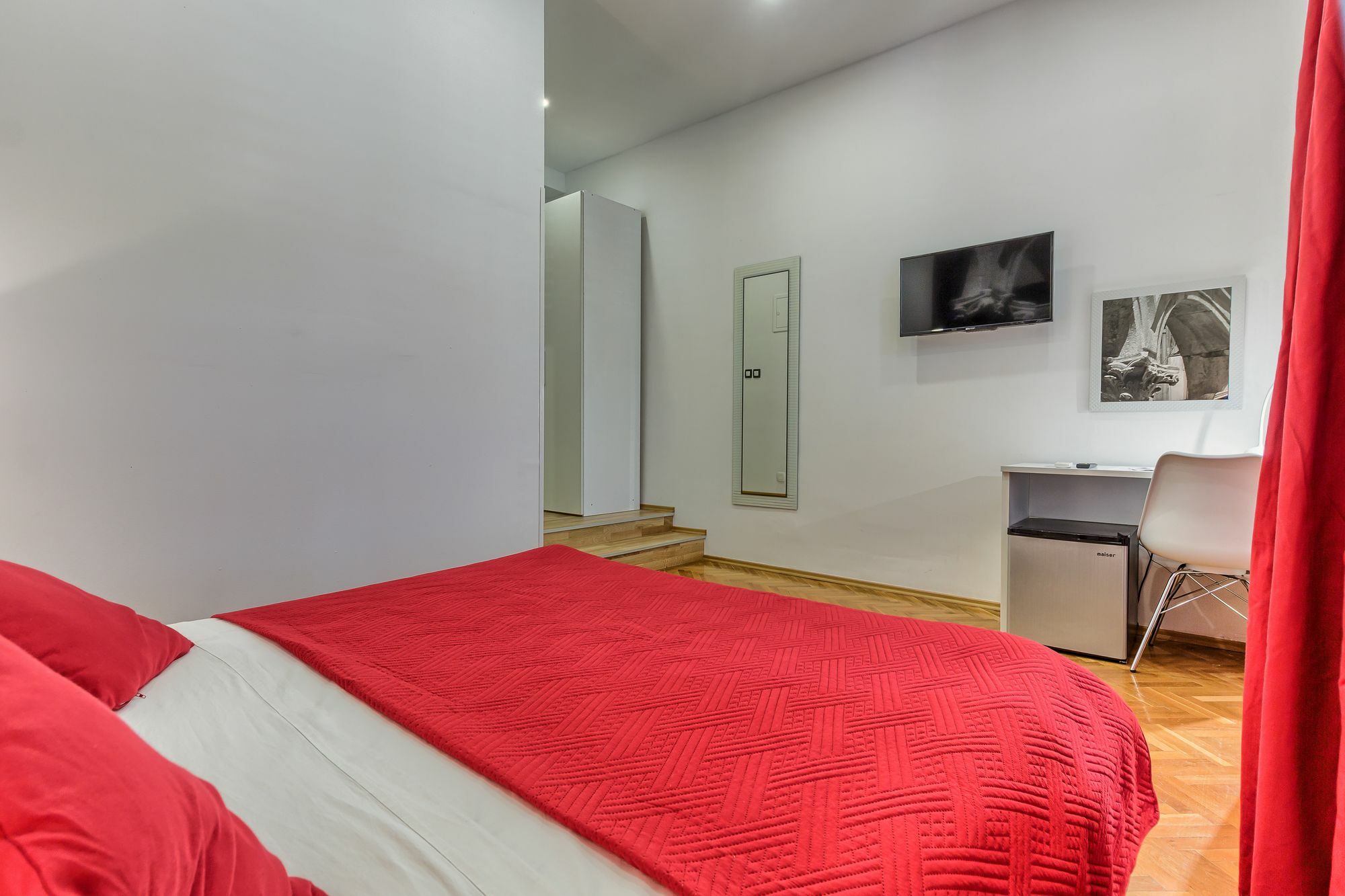Split Urban Rooms III ภายนอก รูปภาพ
